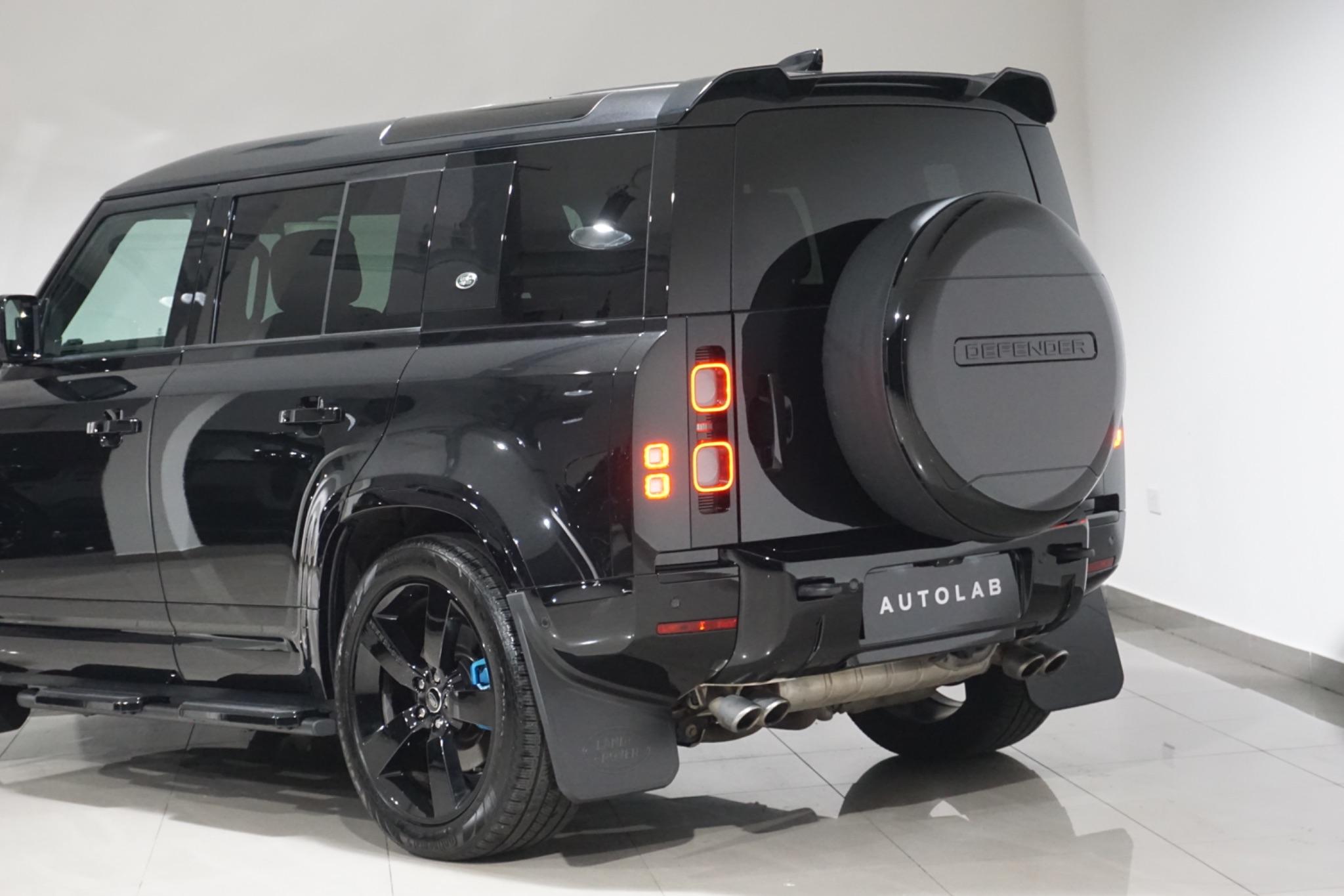 Land Rover Defender 110 5.0 P525 V8 Auto 4WD Euro 6 (s/s) 5dr